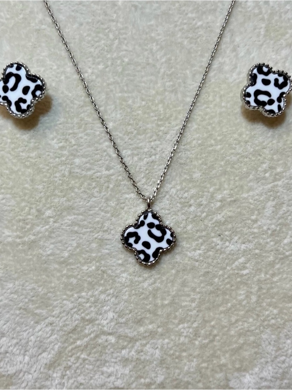 Park Lane Lana Black & White Leopard Clover Necklace & Studs